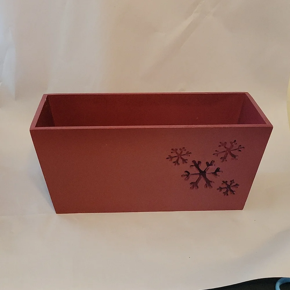 Wooden Snowflake Flower Box